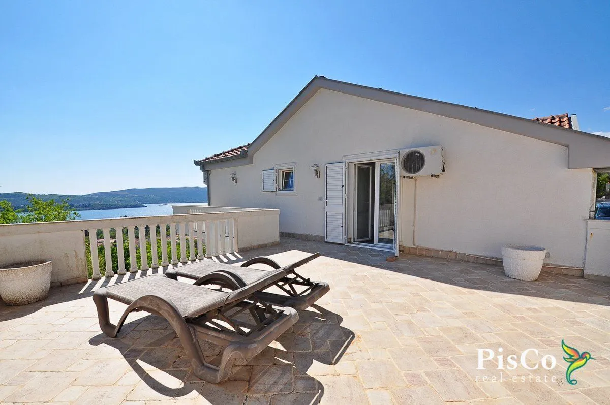 Prodaja, kuća, 350m², Tivat, Crna Gora