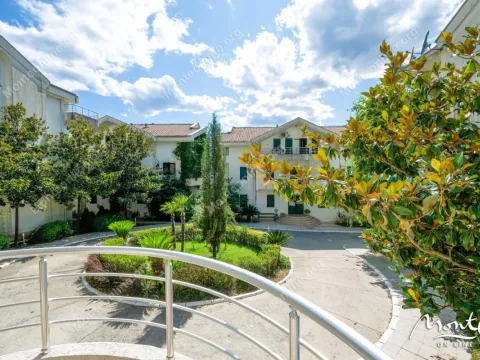 Prodaja, trosoban stan, 130m², Risan, Kotor - image 34