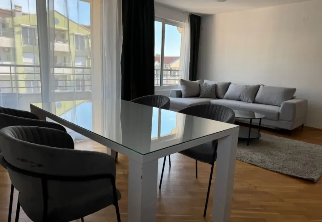 Izdavanje, jednosoban stan, 60m², Rozino, Budva