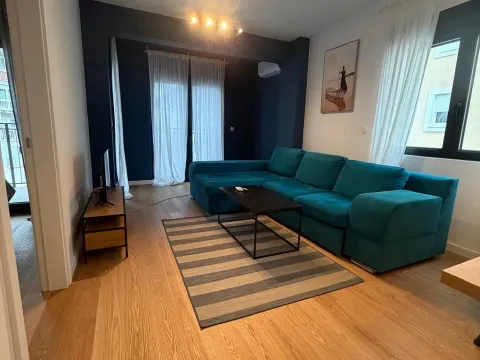 Rent, one bedroom apartment, 45m², Bijela, Herceg Novi - image 10