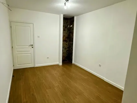 Sale, three bedroom apartment, 74m², Pobrežje, Podgorica - image 3