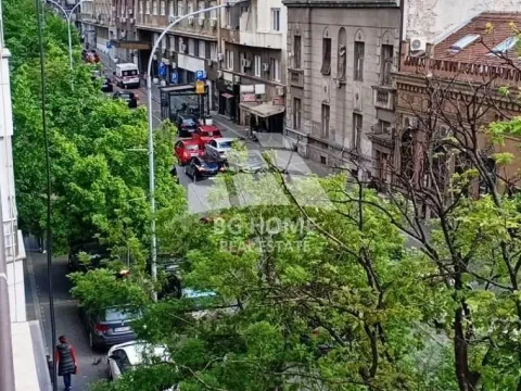 Izdavanje, poslovni prostor, 100m², Stari Grad, Beograd - image 14