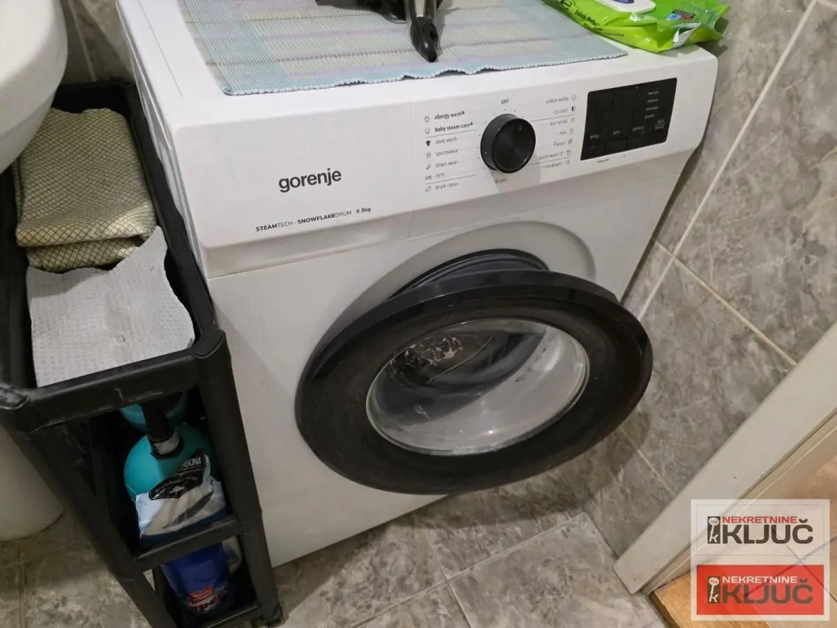 Izdavanje, jednosoban stan, 40m², Nova Detelinara, Novi Sad Sve Podlokacije