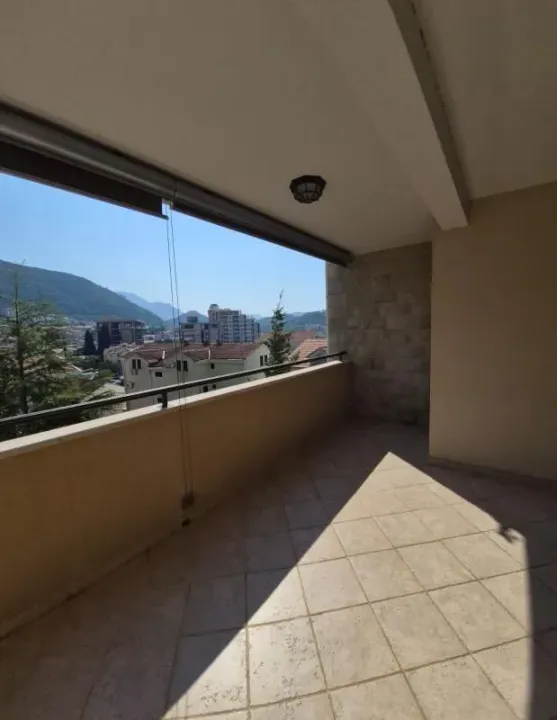 Sale, one bedroom apartment, 65m², Petrovac, Budva