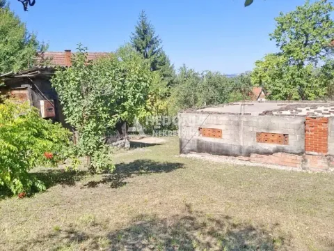 Sale, land lot, 800m², Mionica, Srbija - image 2