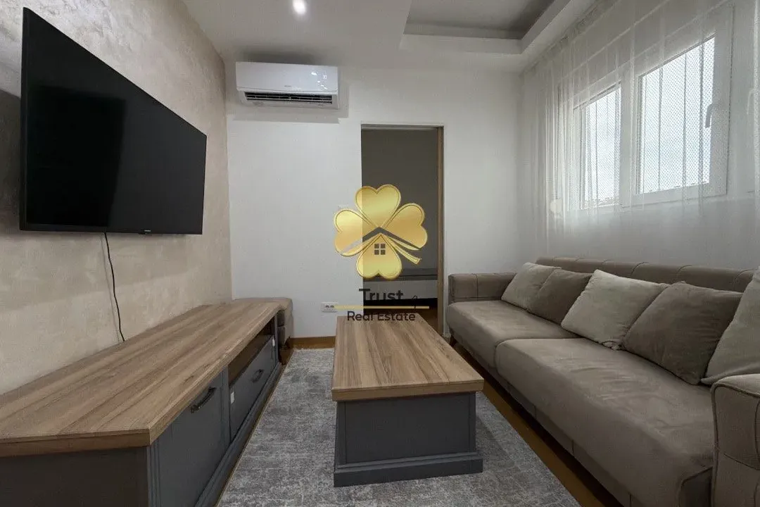 Rent, two bedroom apartment, 50m², Stari Aerodrom, Podgorica