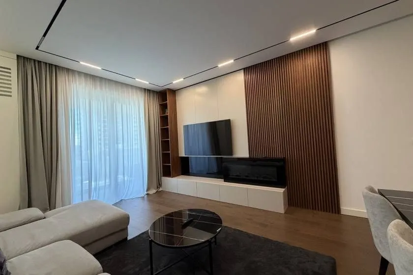 Izdavanje, jednosoban stan, 71m², Beograd Na Vodi, Beograd