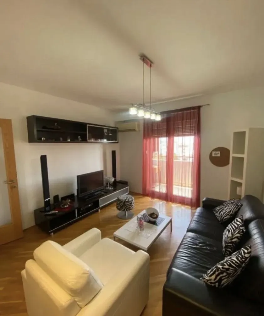 Rent, one bedroom apartment, 50m², Preko Morače, Podgorica
