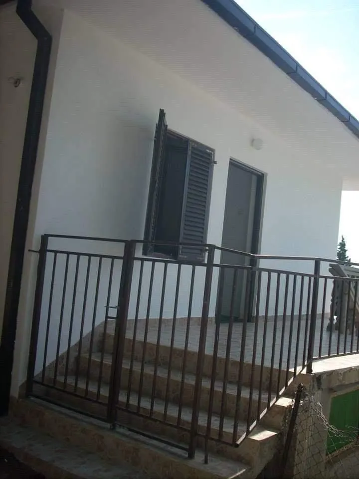 Prodaja, kuća, 144m², Sutomore, Bar