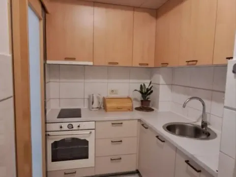 Prodaja, dvosoban stan, 64m², Pobrežje, Podgorica - image 5