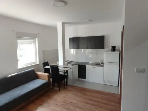 Izdavanje, jednosoban stan, 28m², Adice, Novi Sad Sve Podlokacije - image 2