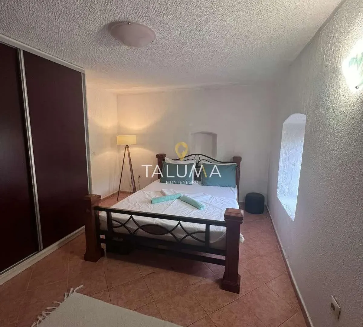 Sale, house, 300m², Rijeka Reževići, Budva