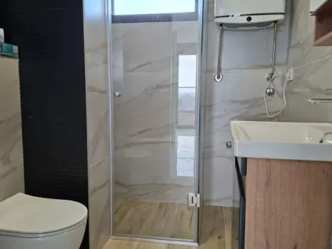 Prodaja, trosoban stan, 78m², Pančevo, Srbija - image 7