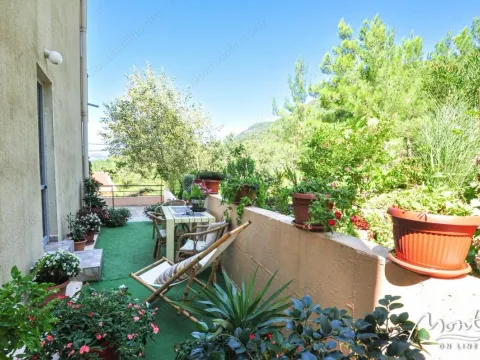 Sale, one bedroom apartment, 50m², Tivat, Crna Gora - image 15