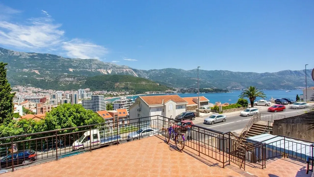 Sale, two bedroom apartment, 82m², Budva, Crna Gora