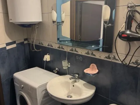 Izdavanje, kuća, 100m², Kakaricka Gora, Podgorica - image 3