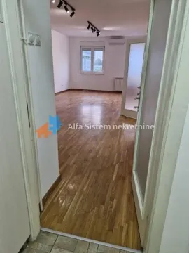 Izdavanje, trosoban stan, 77m², Novi Beograd Sve Podlokacije, Beograd - image 7