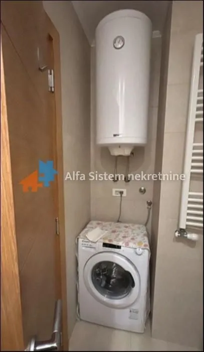 Izdavanje, dvosoban stan, 65m², Stari Grad, Beograd