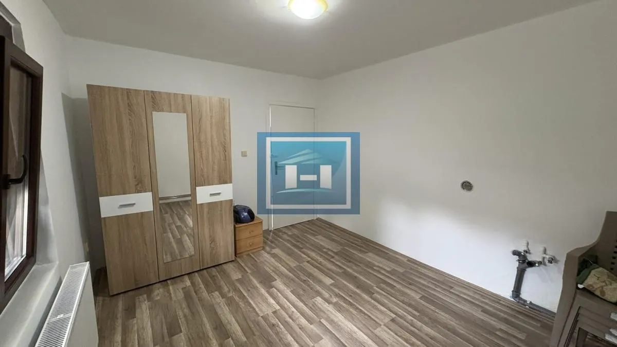Prodaja, kuća, 275m², Mali Popović, Jagodina