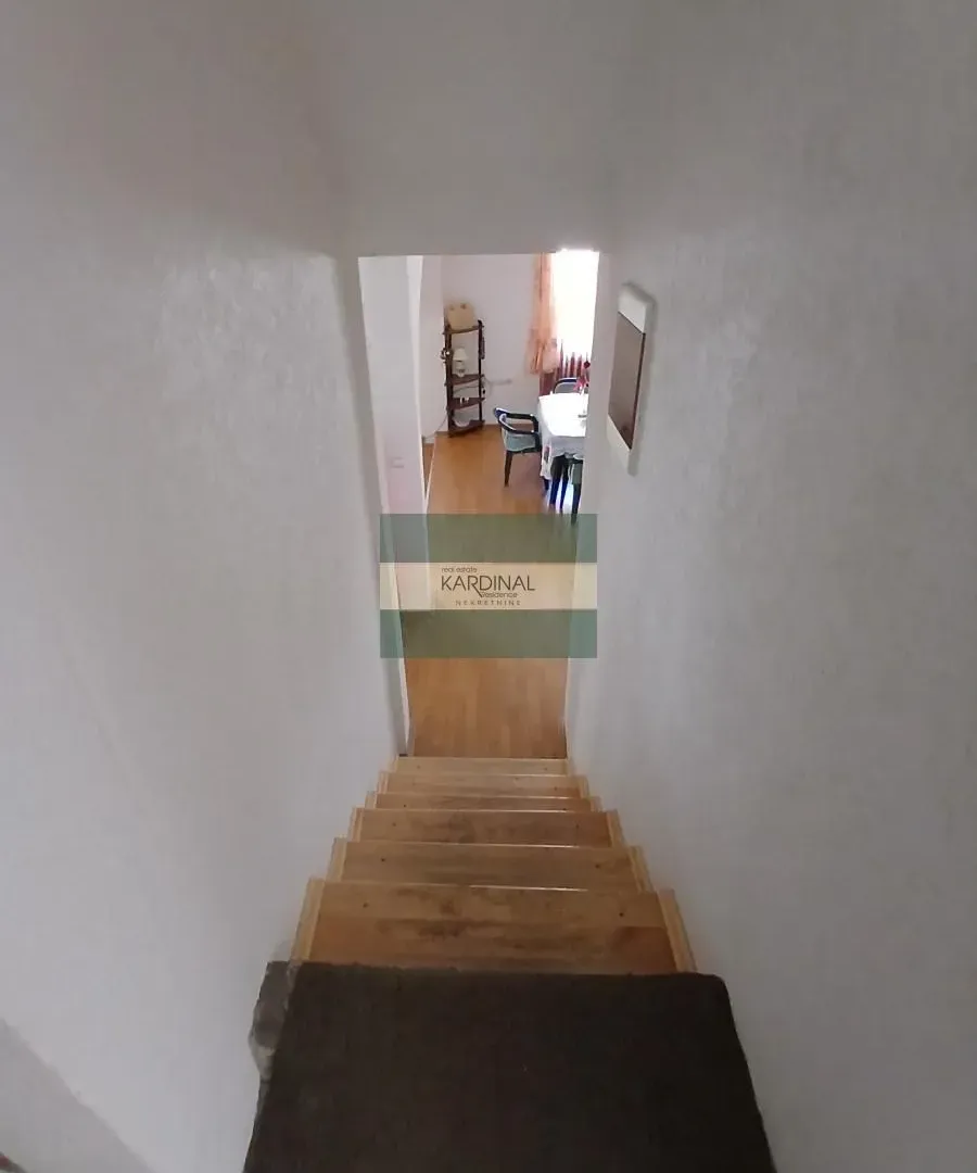 Prodaja, kuća, 660m², Centar, Jagodina
