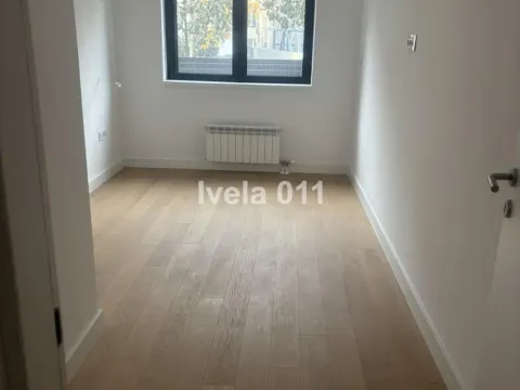 Prodaja, trosoban stan, 85m², Autokomanda, Voždovac Sve Podlokacije - image 2