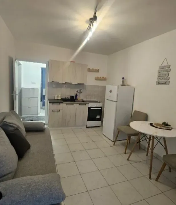 Prodaja, jednosoban stan, 33m², Golubovina, Budva