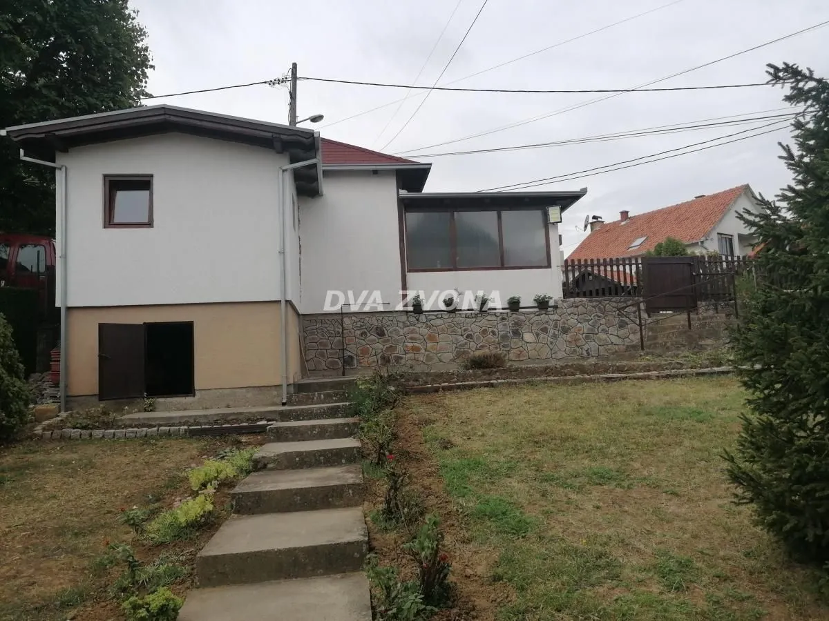 Prodaja, kuća, 292m², Sremska Kamenica, Petrovaradin