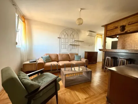 Izdavanje, dvosoban stan, 47m², Blok 5, Podgorica - image 6