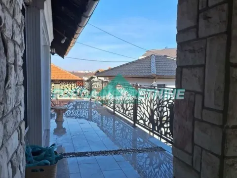 Izdavanje, trosoban stan, 100m², Vojvode Vlahovica, Beograd - image 14