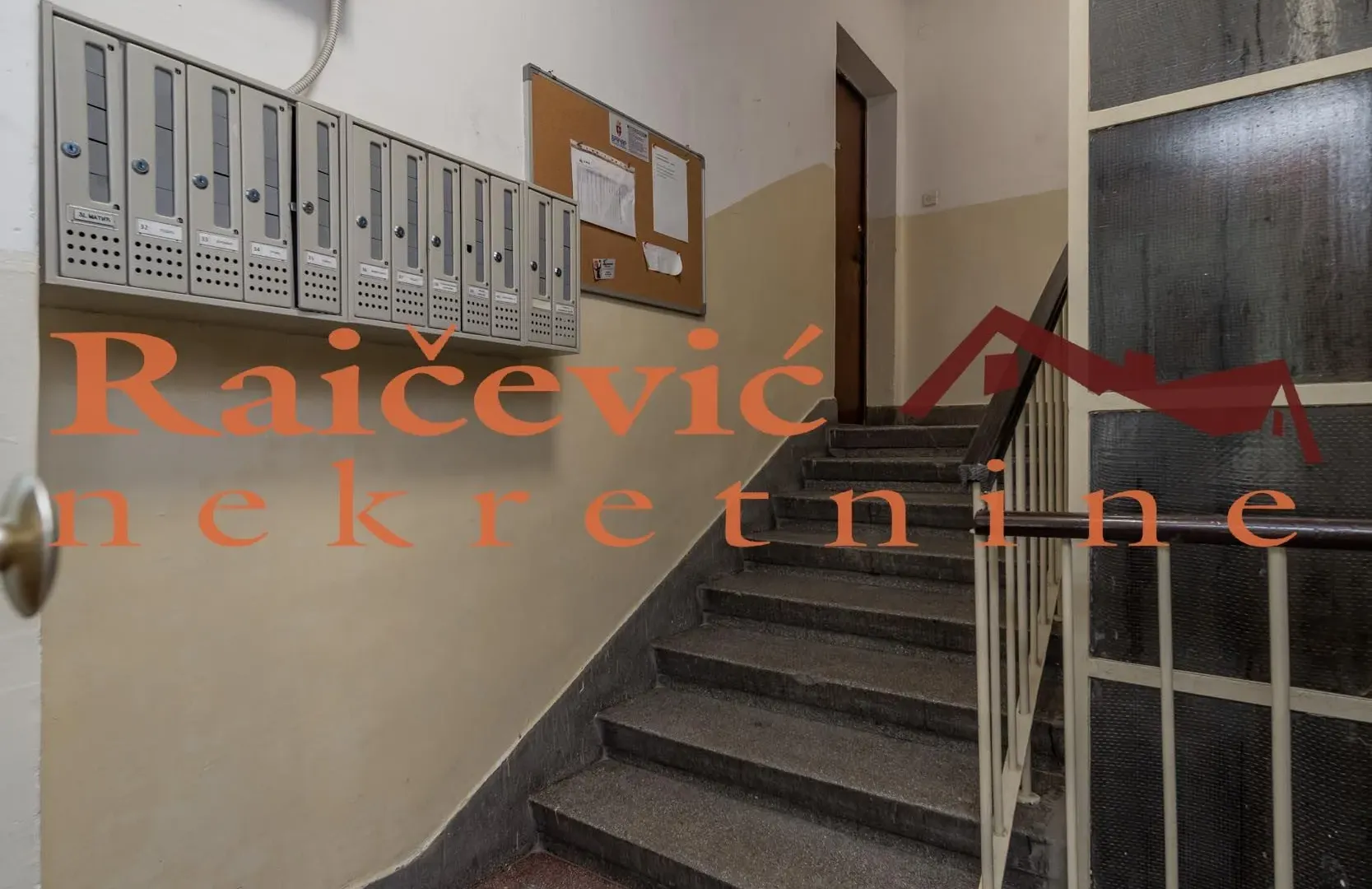 Sale, two bedroom apartment, 56m², Cvetni Trg, Vračar Sve Podlokacije