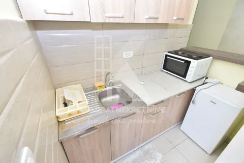 Rent, one bedroom apartment, 37m², Drač, Podgorica - image 4