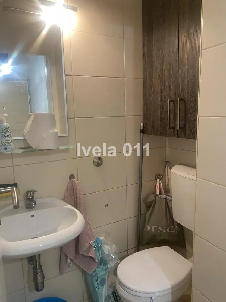 Sale, three bedroom apartment, 75m², Voždovac Sve Podlokacije, Beograd