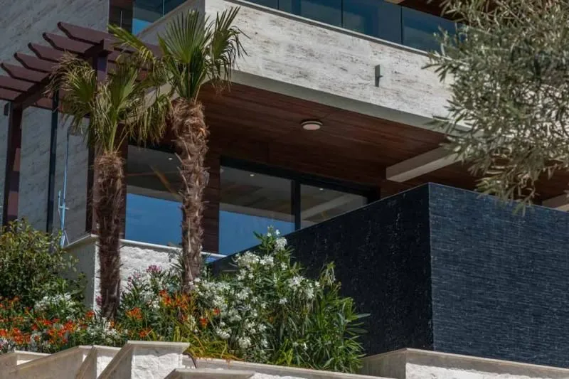 Prodaja, kuća, 452m², Marići, Tivat