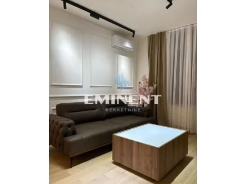 Izdavanje, trosoban stan, 81m², Savski Venac, Beograd - image 2