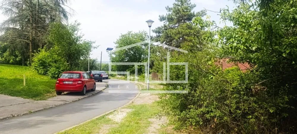 Prodaja, plac, 1707m², Julino Brdo, Beograd