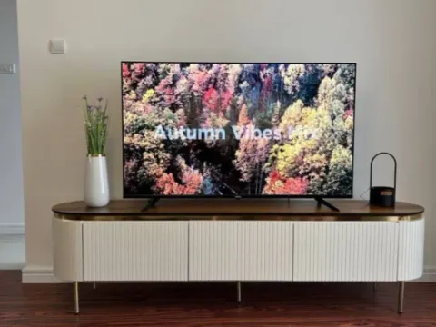 Sale, two bedroom apartment, 85m², Petrovac, Budva - image 2