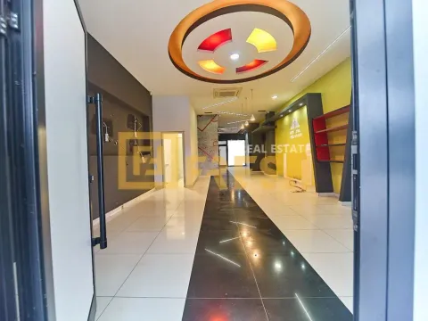 Izdavanje, poslovni prostor, 223m², Preko Morače, Podgorica - image 2