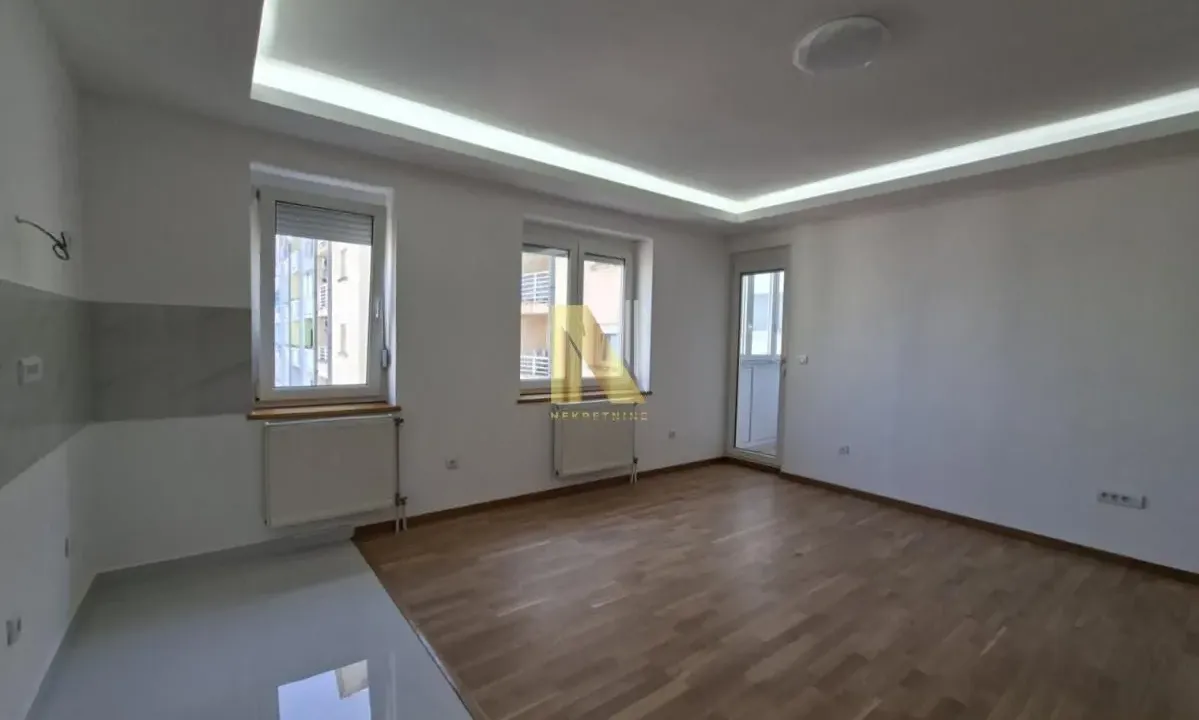 Prodaja, dvosoban stan, 49m², Grbavica, Novi Sad Sve Podlokacije