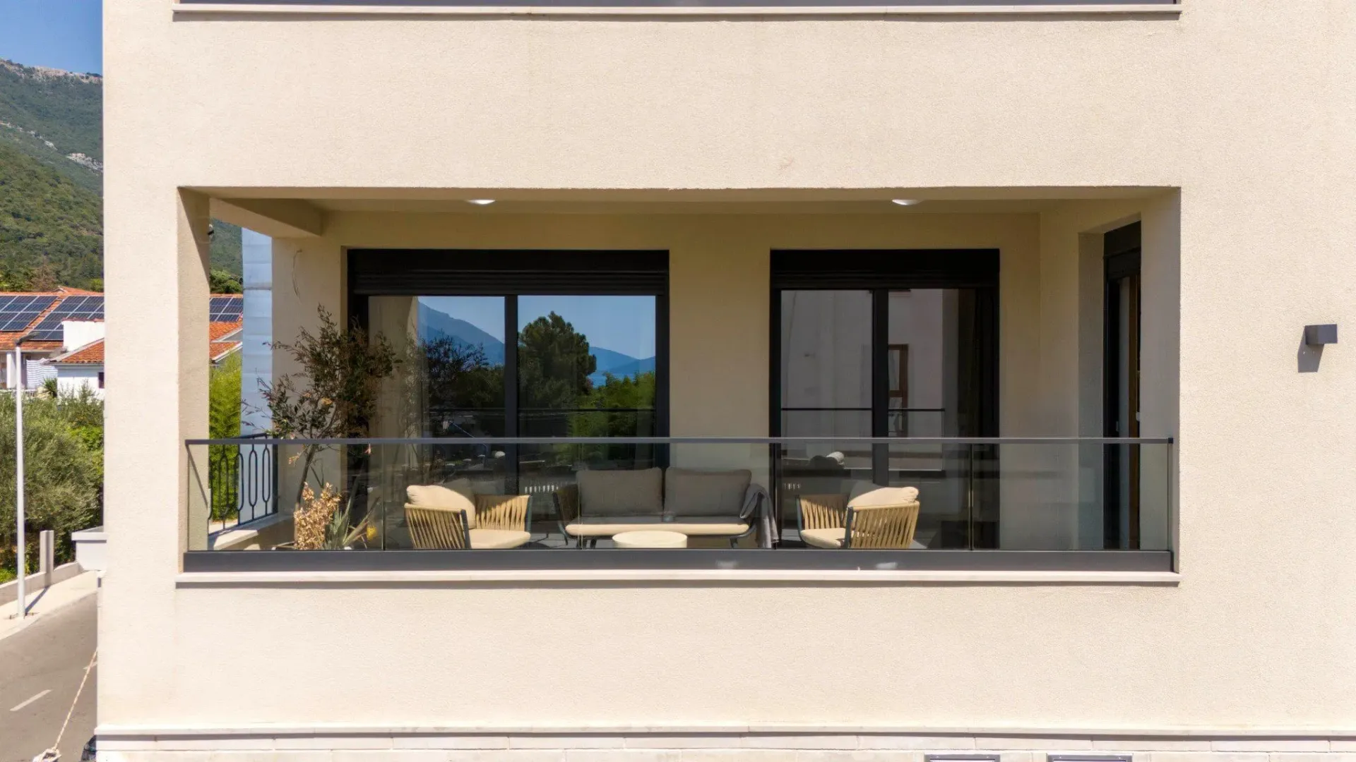 Rent, three bedroom apartment, 85m², Donja Lastva, Tivat