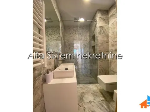 Rent, four bedroom apartment, 194m², Tašmajdan, Palilula Sve Podlokacije - image 19