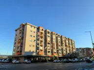 Prodaja, trosoban stan, 78m², Stari Aerodrom, Podgorica - image 2