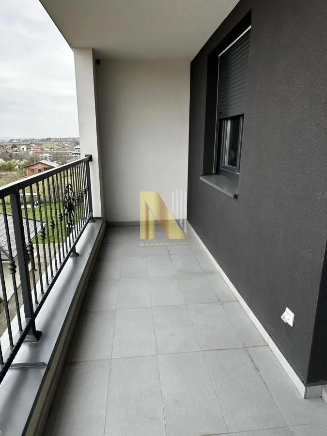 Prodaja, četvorosoban stan, 80m², Mišeluk, Petrovaradin
