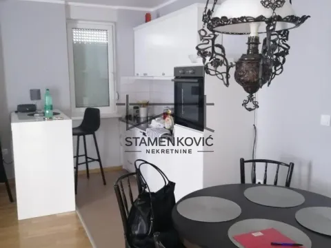 Prodaja, dvosoban stan, 50m², Sremska Kamenica, Petrovaradin - image 3