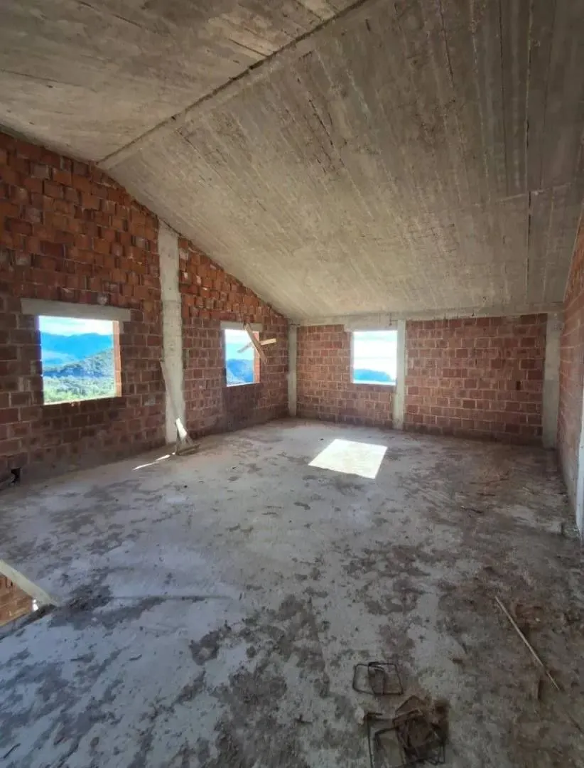 Sale, house, 220m², Centar, Budva