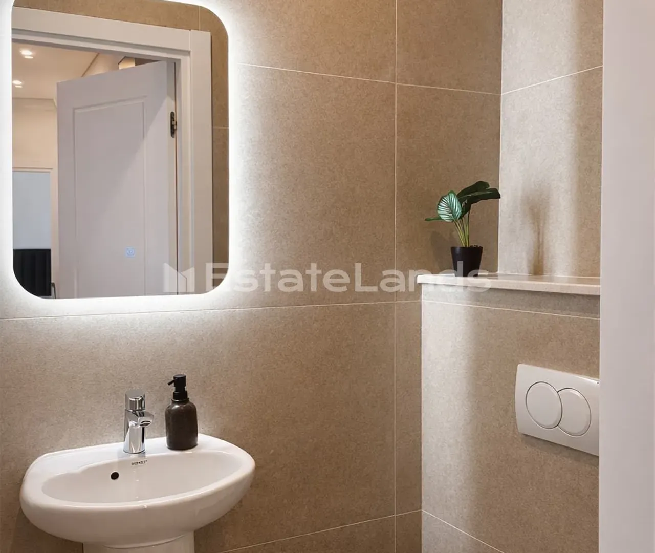 Prodaja, dvosoban stan, 76m², Kava, Tivat