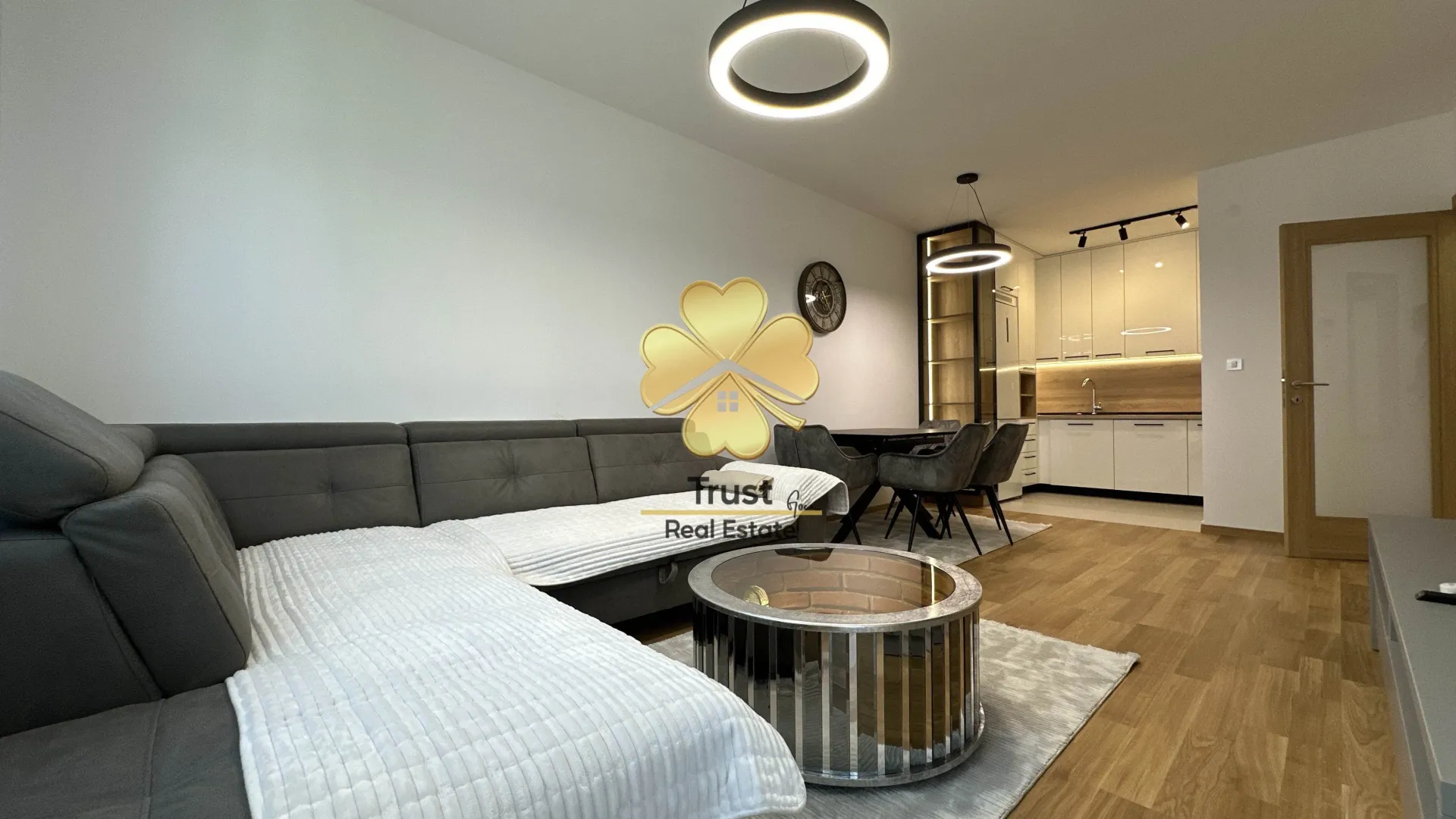 Rent, two bedroom apartment, 70m², City Kvart, Podgorica