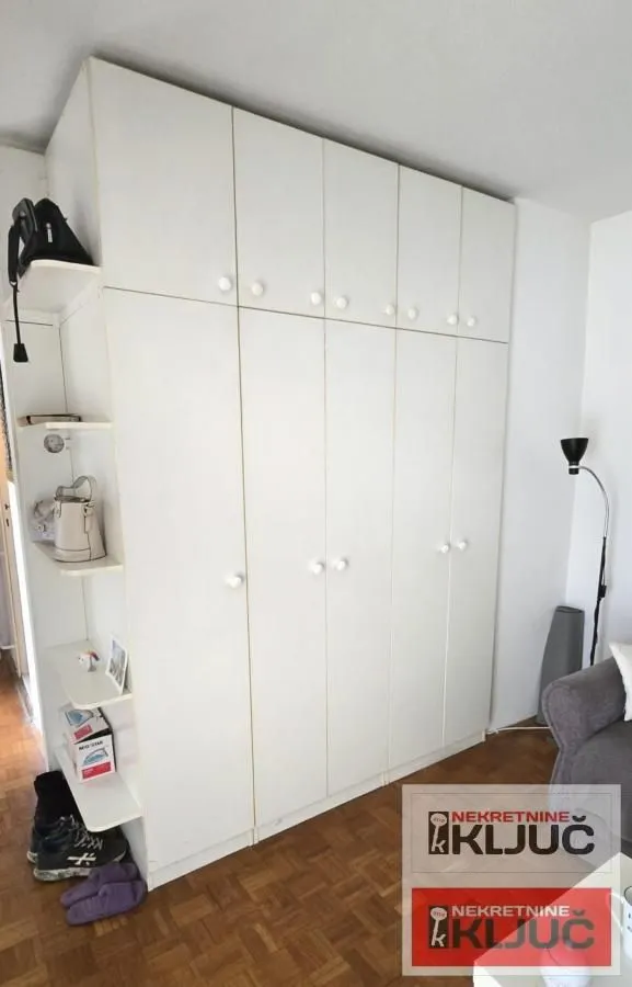 Izdavanje, garsonjera, 29m², Betanija, Novi Sad Sve Podlokacije