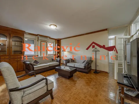Rent, four bedroom apartment, 104m², Kalenić Pijaca, Vračar Sve Podlokacije - image 5