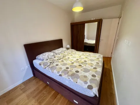 Rent, one bedroom apartment, 42m², Central Point, Podgorica - image 8