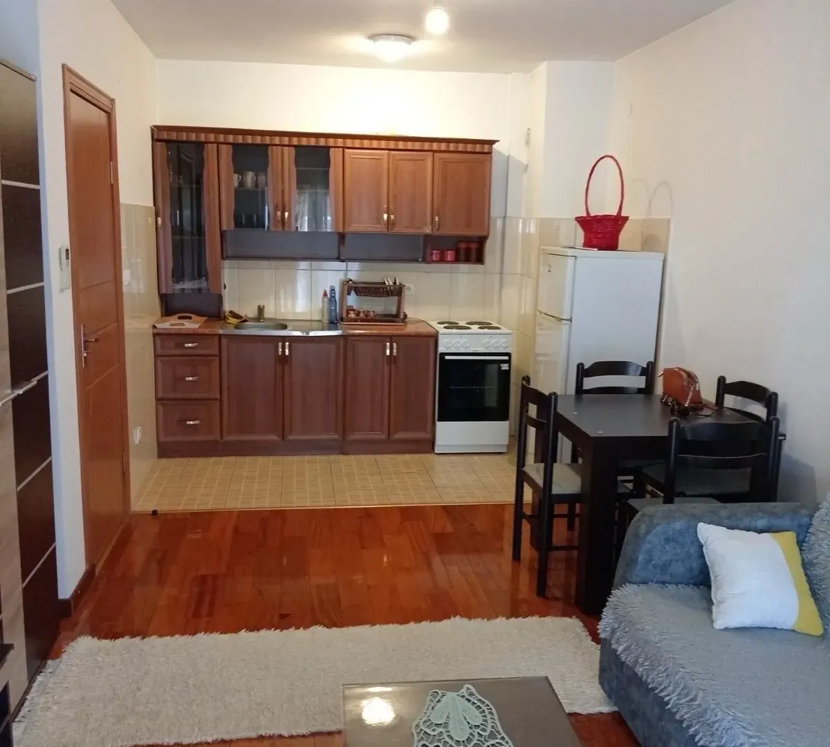 Rent, one bedroom apartment, 40m², Zabjelo, Podgorica